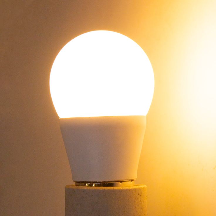 Bombillo led de 12w luz calida (3500k)