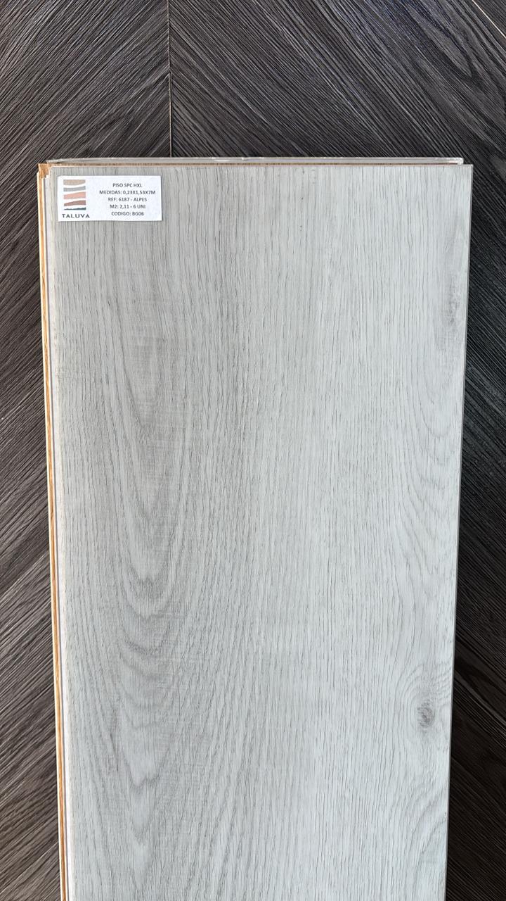Piso SPC Alpes Gris Ceniza Claro
