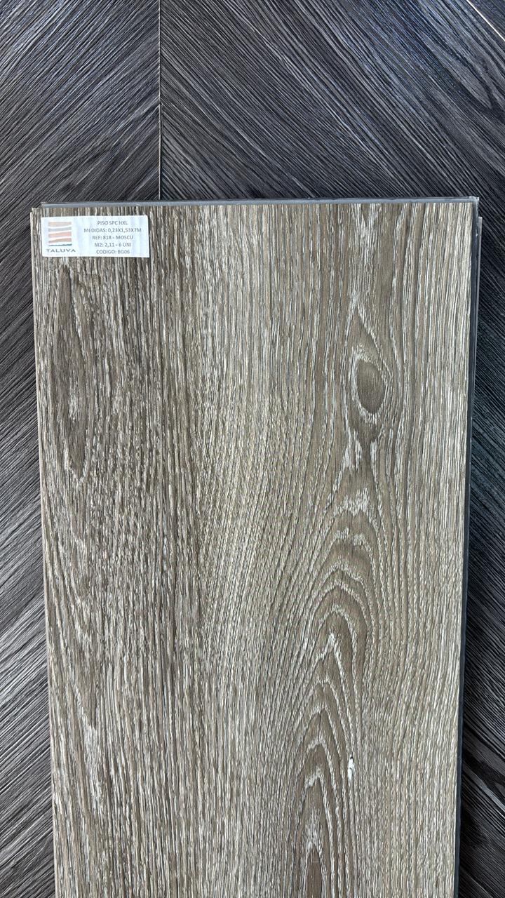 Piso SPC Moscú Gris Tipo Madera