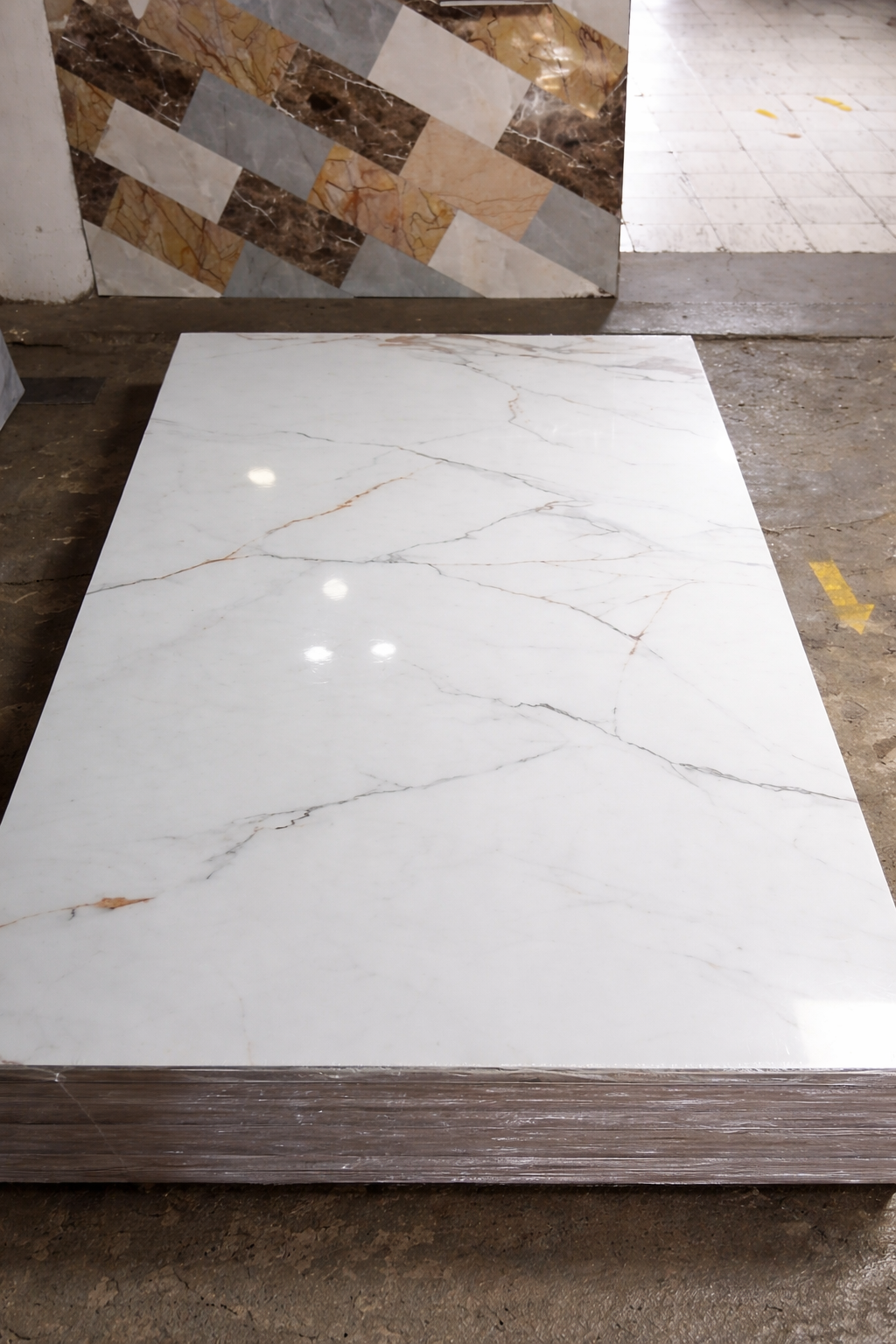 Pvc marmolizado Blanco veteado pm 53